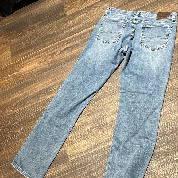 Lucky Brand Sweet Straight Jeans - Picture 4 of 4